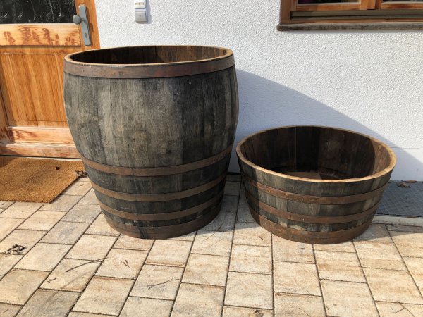Holzfass 150 Liter, Pflanzkübel 1/3 550 Liter